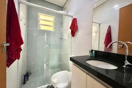 Casa à venda com 150m², 3 quartos e 2 vagasBanheiro da Suíte 3