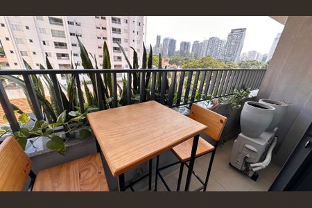 Kitnet/Studio para alugar com 1 quarto, 28m² em Vila Cordeiro, São Paulo