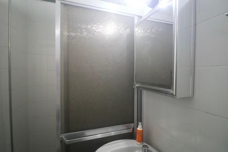 Apartamento para alugar com 70m², 2 quartos e 1 vaga Apartamento para alugar com 70m², 2 quartos e 1 vagaBanheiro Social