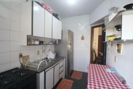 Apartamento para alugar com 70m², 2 quartos e 1 vaga Apartamento para alugar com 70m², 2 quartos e 1 vagaCozinha