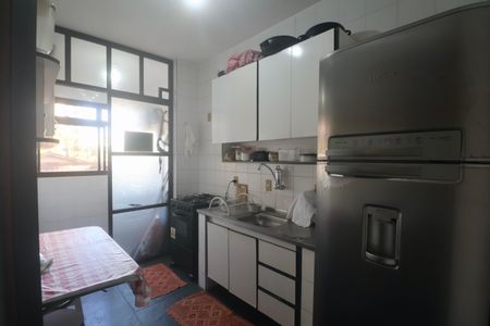 Apartamento para alugar com 70m², 2 quartos e 1 vaga Apartamento para alugar com 70m², 2 quartos e 1 vagaCozinha