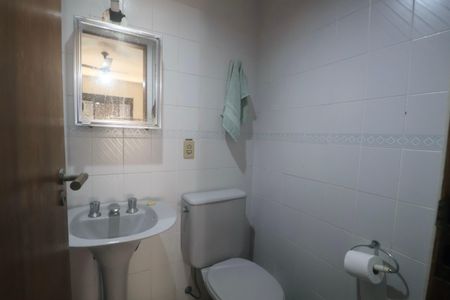 Apartamento para alugar com 70m², 2 quartos e 1 vaga Apartamento para alugar com 70m², 2 quartos e 1 vagaBanheiro Suíte
