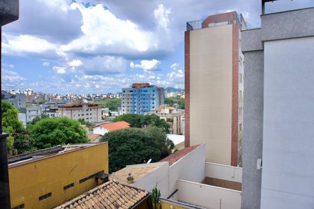 Apartamento para alugar com 138m², 4 quartos e 3 vagasSuíte - Varanda Vista
