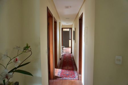 Apartamento para alugar com 138m², 4 quartos e 3 vagasCorredor