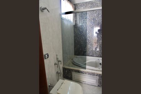 Apartamento para alugar com 138m², 4 quartos e 3 vagasSuíte - Banheiro