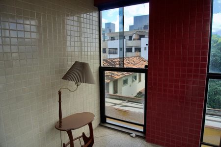 Apartamento para alugar com 138m², 4 quartos e 3 vagasSuíte - Varanda