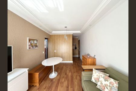 Apartamento à venda com 50m², 1 quarto e 1 vagaSala 