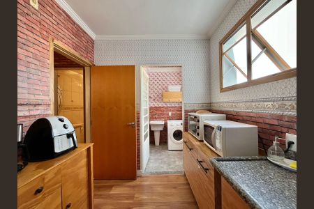 Cozinha  de apartamento à venda com 1 quarto, 50m² em Centro, Campinas