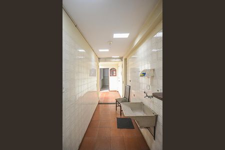 Casa para alugar com 20m², 2 quartos e 1 vagaÁrea de Serviço