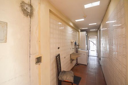 Casa para alugar com 20m², 2 quartos e 1 vagaÁrea de Serviço