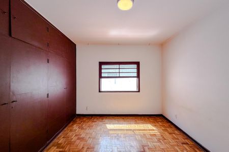 Casa para alugar com 240m², 4 quartos e sem vagaQuarto 3