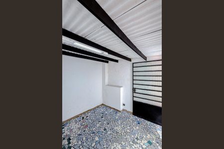 Casa para alugar com 240m², 4 quartos e sem vagaÁrea externa