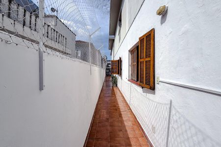 Casa para alugar com 240m², 4 quartos e sem vagaÁrea externa