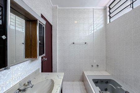 Casa para alugar com 240m², 4 quartos e sem vagaBanheiro 2