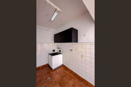 Casa para alugar com 240m², 4 quartos e sem vagaÁrea de Serviço