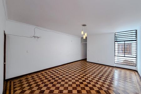 Sala de casa para alugar com 4 quartos, 240m² em Cambuci, São Paulo