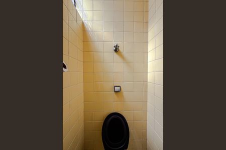 Casa para alugar com 240m², 4 quartos e sem vagaLavabo