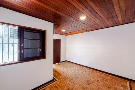 Casa para alugar com 240m², 4 quartos e sem vagaQuarto 4