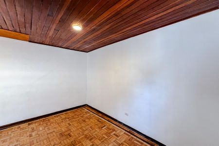 Casa para alugar com 240m², 4 quartos e sem vagaQuarto 4