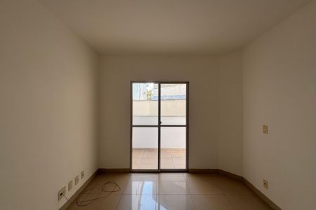 Sala de apartamento para alugar com 2 quartos, 140m² em Castelo, Belo Horizonte