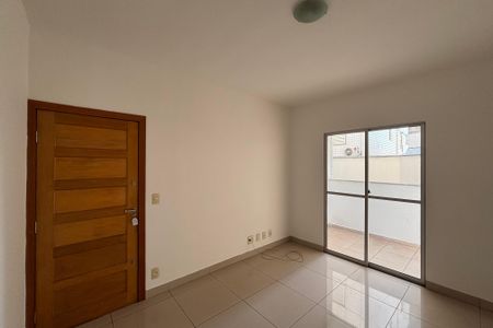 Sala de apartamento para alugar com 2 quartos, 140m² em Castelo, Belo Horizonte