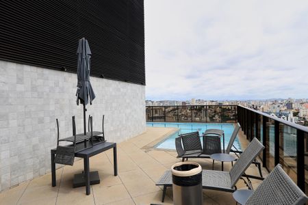 Apartamento para alugar com 60m², 1 quarto e 1 vagaÁrea comum - Piscina