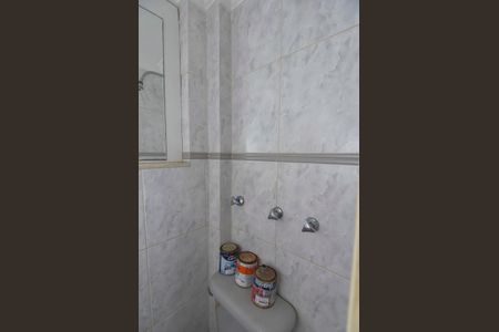 Apartamento para alugar com 70m², 2 quartos e sem vagaBanheiro de Serviço