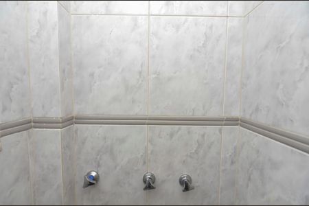 Apartamento para alugar com 70m², 2 quartos e sem vagaBanheiro de Serviço