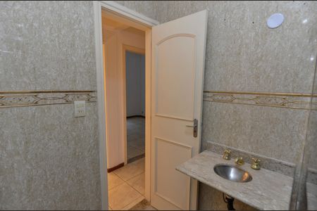Apartamento para alugar com 70m², 2 quartos e sem vagaBanheiro
