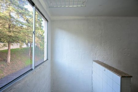 Apartamento para alugar com 58m², 2 quartos e 1 vagaÁrea de Serviço 