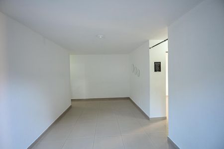 Sala de apartamento para alugar com 2 quartos, 58m² em Jardim Umuarama, São Paulo