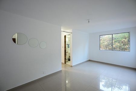 Sala de apartamento para alugar com 2 quartos, 58m² em Jardim Umuarama, São Paulo