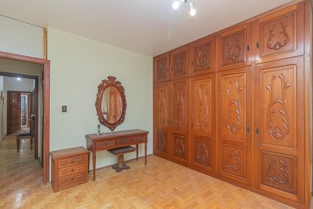 Casa à venda com 400m², 5 quartos e 3 vagasQuarto 5