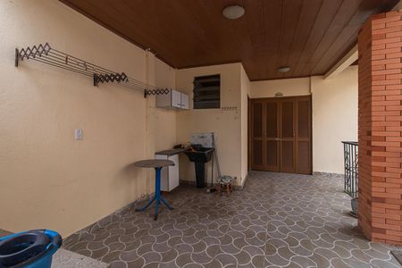 Casa à venda com 400m², 5 quartos e 3 vagasVaranda