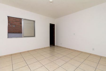Casa de condomínio para alugar com 165m², 3 quartos e 2 vagasQuarto 2