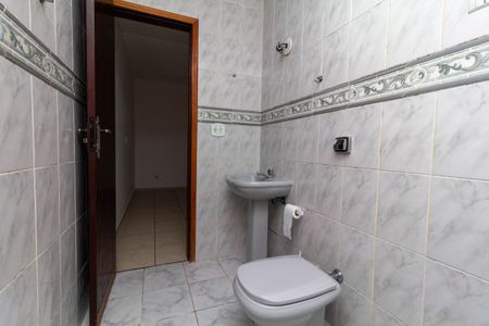 Casa de condomínio para alugar com 165m², 3 quartos e 2 vagasBanheiro 2