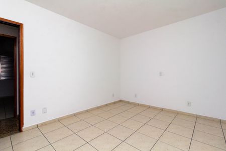 Casa de condomínio para alugar com 165m², 3 quartos e 2 vagasQuarto 1