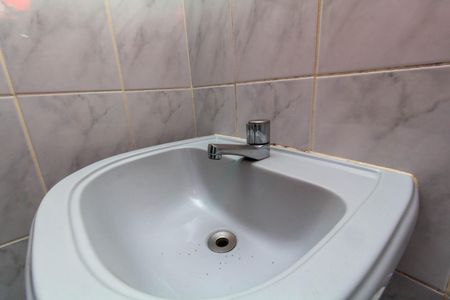 Casa de condomínio para alugar com 165m², 3 quartos e 2 vagasBanheiro 2