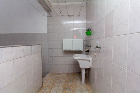 Casa de condomínio para alugar com 165m², 3 quartos e 2 vagasÁrea de Serviço