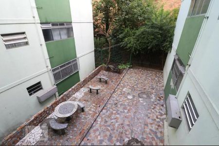 Apartamento para alugar com 49m², 2 quartos e 1 vagaÁrea comum