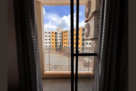 Apartamento para alugar com 46m², 2 quartos e 1 vagaVaranda