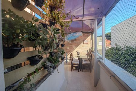 Apartamento à venda com 93m², 2 quartos e 1 vagaVaranda/Area de serviço