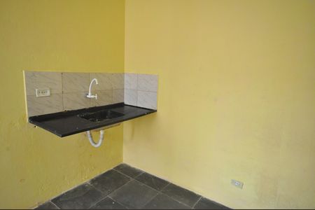 Cozinha de casa para alugar com 1 quarto, 58m² em Jardim Brasil (zona Norte), São Paulo