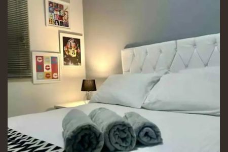 Apartamento à venda com 40m², 1 quarto e sem vagaFoto 01