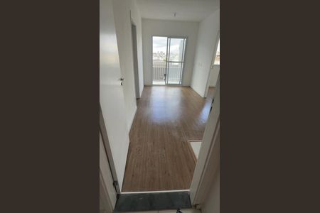 Sala de apartamento para alugar com 2 quartos, 44m² em Vila Sul Americana, Carapicuíba