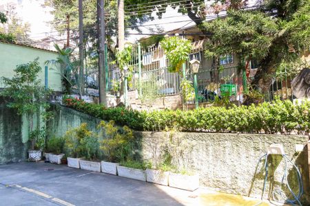 Apartamento para alugar com 50m², 2 quartos e 1 vagaEntrada