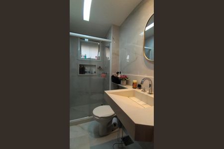 Apartamento à venda com 101m², 3 quartos e 2 vagasBanheiro da Suíte 