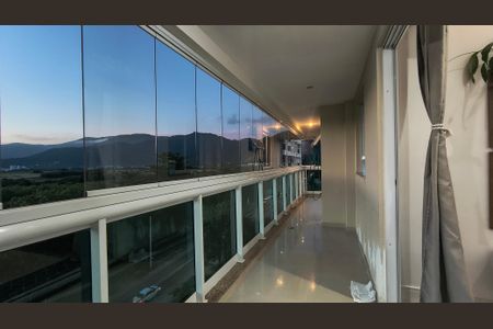 Varanda  de apartamento à venda com 3 quartos, 101m² em Recreio dos Bandeirantes, Rio de Janeiro