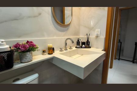 Apartamento à venda com 101m², 3 quartos e 2 vagasBanheiro da Suíte 