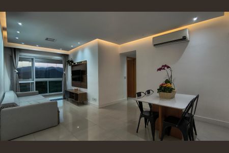Sala de apartamento à venda com 3 quartos, 101m² em Recreio dos Bandeirantes, Rio de Janeiro